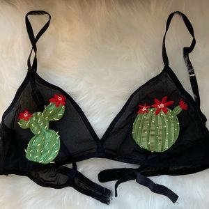🌵💕Cactus Bralette💕🌵